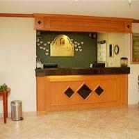 La Quinta By Wyndham East Hotel