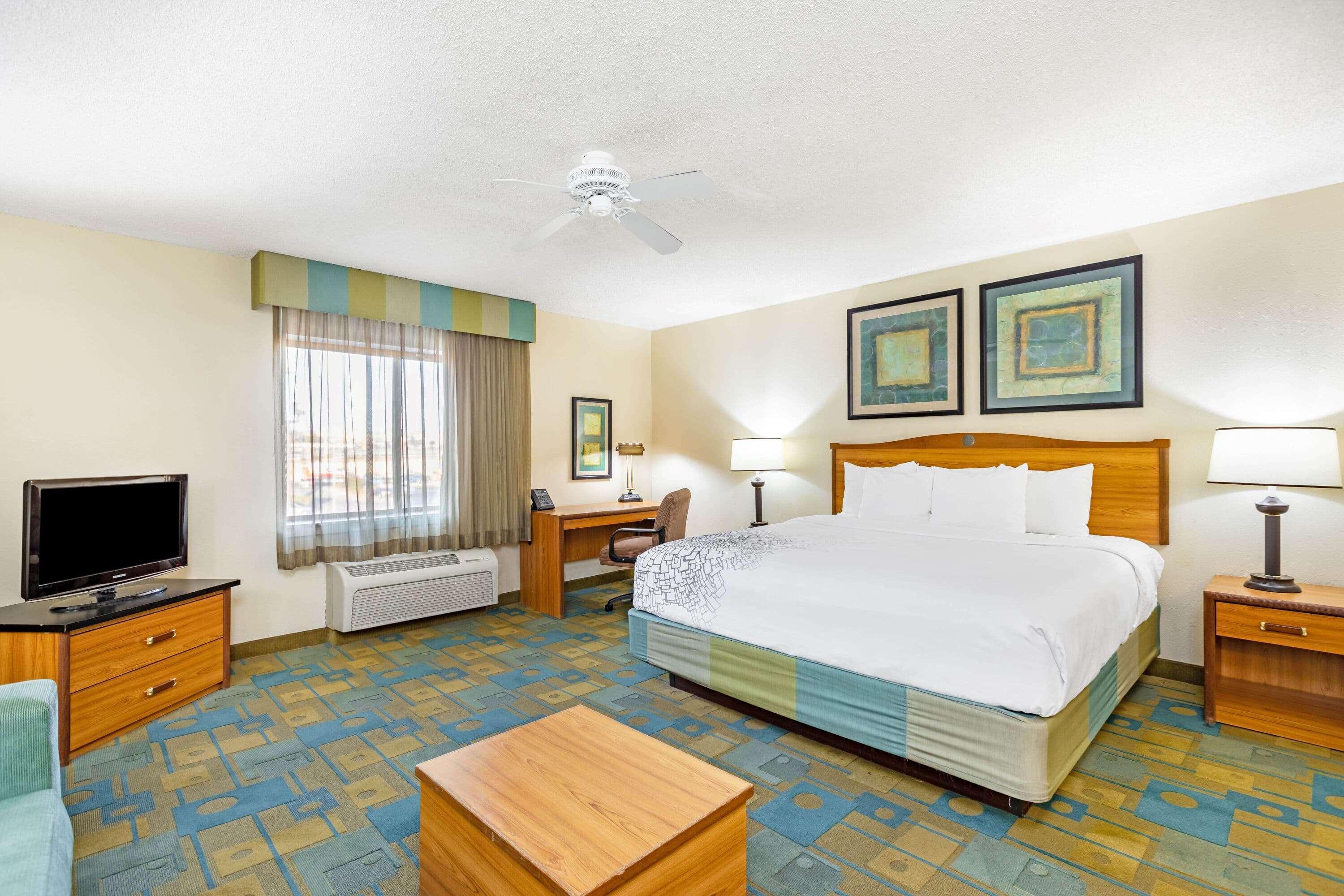 La Quinta By Wyndham East Hotel 3*